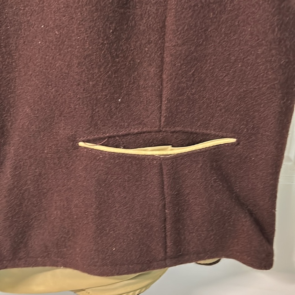 COPY - SCHAEFER 4 ladies wool vest’s ,Black,Red& Grey. 3 for $225./$75ea - Picture 10 of 16